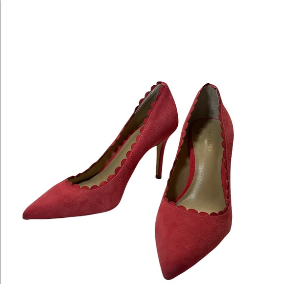 Ann Taylor Pink Scalloped Heels - Picture 4 of 4